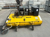 2008 mts yellow bull 20.01 straatveegmachine met heftruck koppelplaat - afbeelding 5 van  9