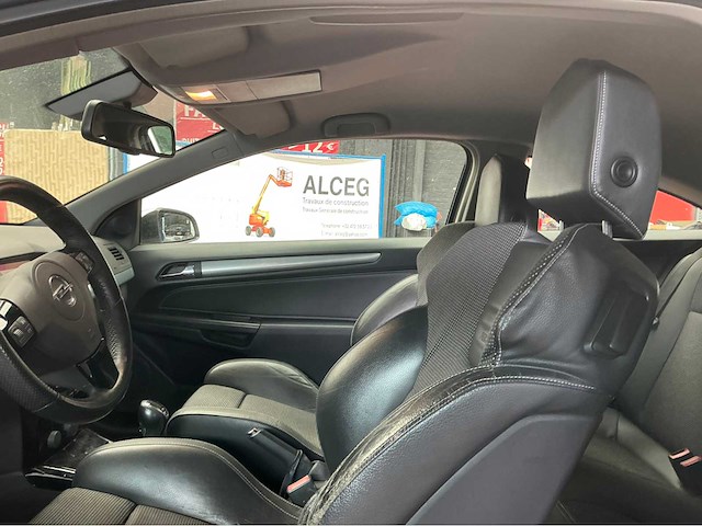 2008 opel astra 1.6i gtc coupé auto - afbeelding 9 van  44