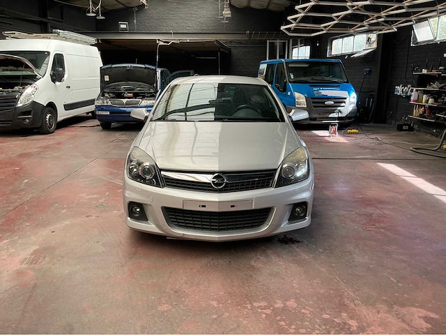 2008 opel astra 1.6i gtc coupé auto - afbeelding 44 van  44