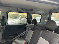 2008 opel combo - afbeelding 13 van  28
