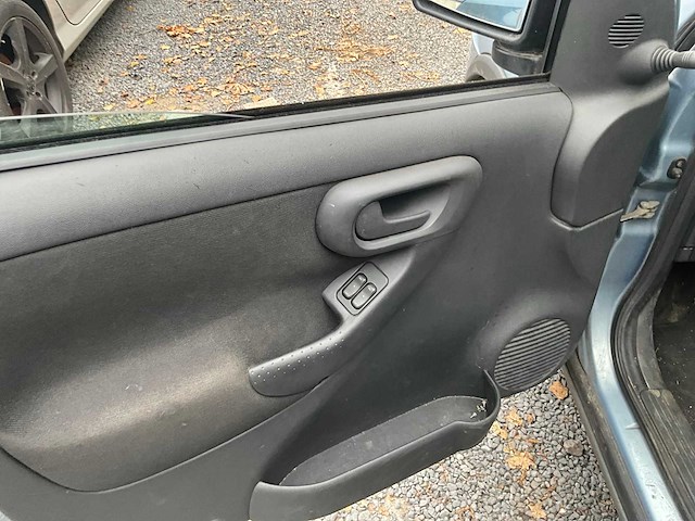 2008 opel combo - afbeelding 14 van  28