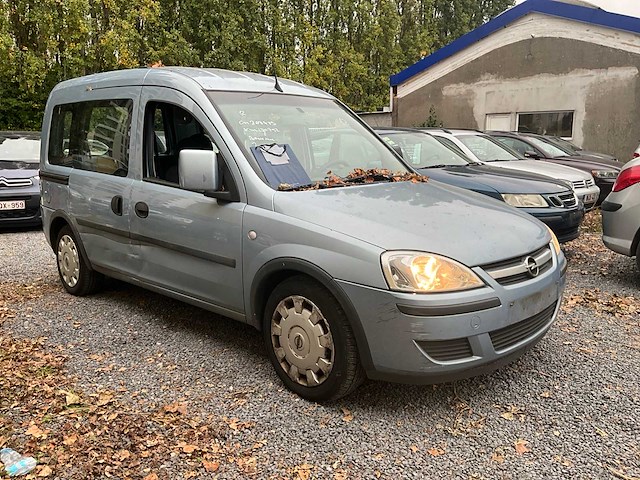 2008 opel combo - afbeelding 24 van  28