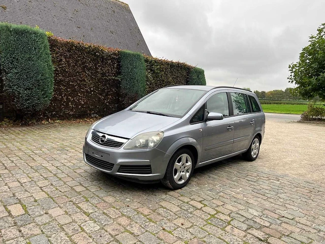 2008 opel zafira personenauto (7 plaatsen!) - afbeelding 1 van  42