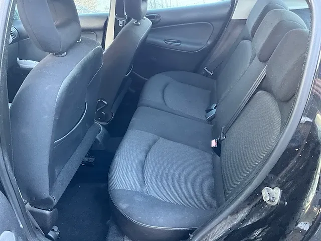 2008 peugeot 206 personenauto - afbeelding 16 van  33