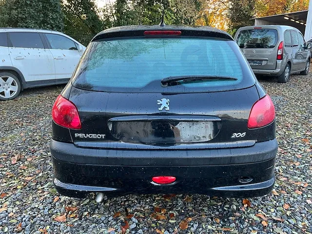 2008 peugeot 206 personenauto - afbeelding 28 van  33