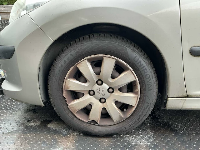 2008 peugeot 207 1.4i benzine auto - afbeelding 4 van  49