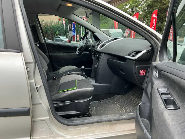 2008 peugeot 207 1.4i benzine auto - afbeelding 22 van  49