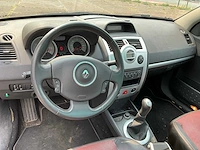 2008 renault megane personenauto - afbeelding 3 van  27