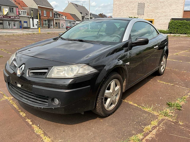 2008 renault megane personenauto - afbeelding 1 van  27