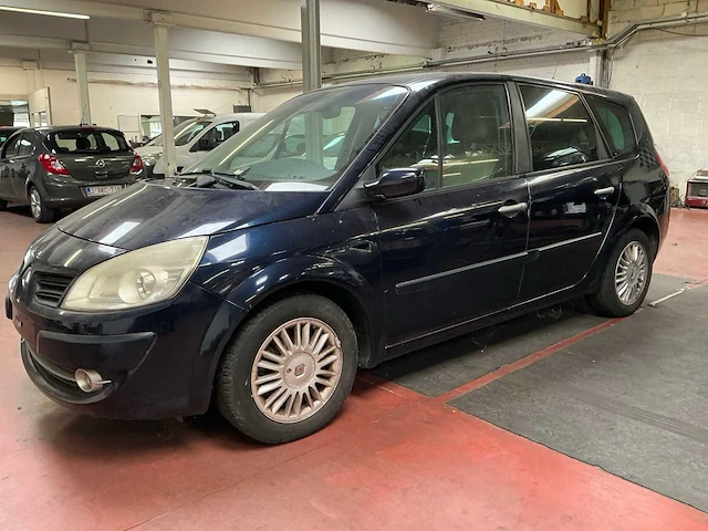 2008 renault megane scenic - afbeelding 1 van  25
