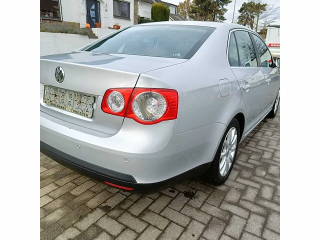 2008 volkswagen jetta - afbeelding 5 van  36