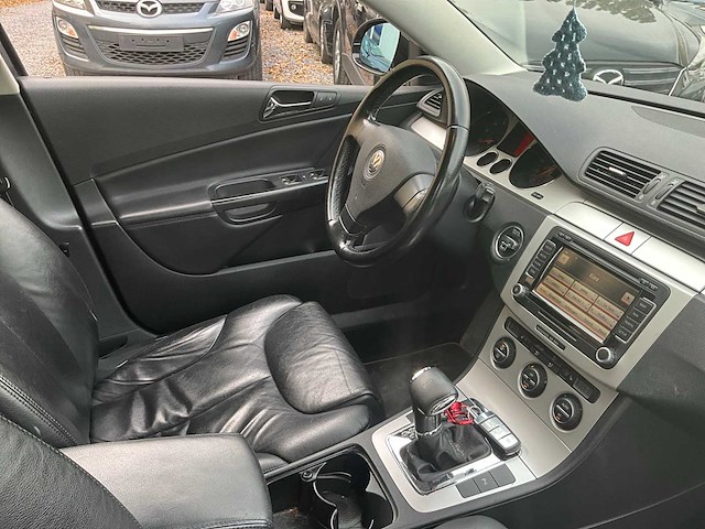 2008 volkswagen passat - afbeelding 8 van  30