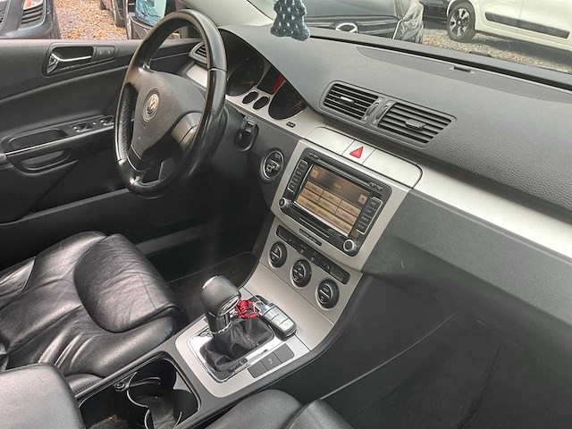 2008 volkswagen passat - afbeelding 9 van  30