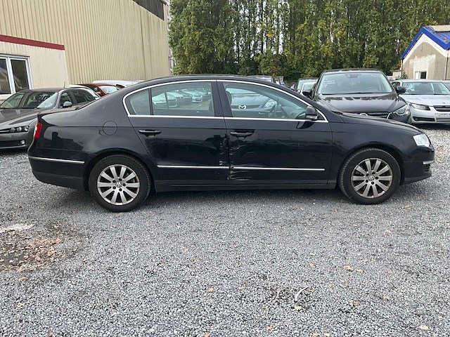 2008 volkswagen passat - afbeelding 25 van  30