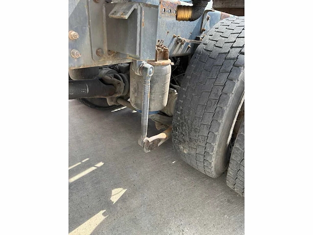 2008 volvo chassis - afbeelding 6 van  40