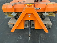 2008 wiedermann combiclean 2350 straatveegborstel met opvangbak - afbeelding 4 van  7
