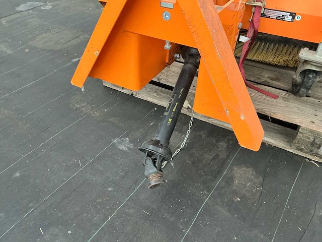 2008 wiedermann combiclean 2350 straatveegborstel met opvangbak - afbeelding 7 van  7