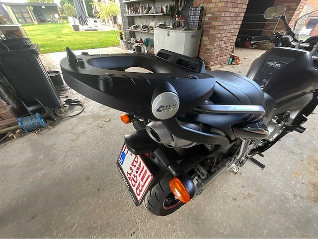 2008 yamaha fz6-sa motorfiets - afbeelding 16 van  25