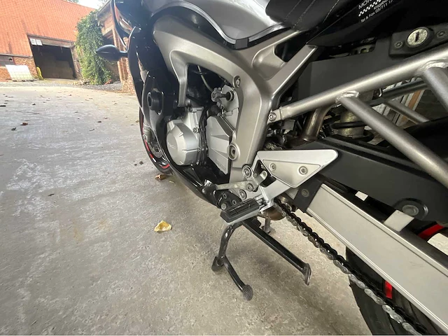 2008 yamaha fz6-sa motorfiets - afbeelding 19 van  25
