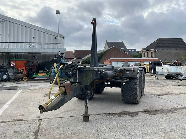 2009 ajk containersysteem voor tractor - afbeelding 1 van  33