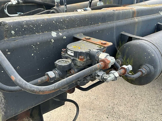 2009 ajk containersysteem voor tractor - afbeelding 18 van  33