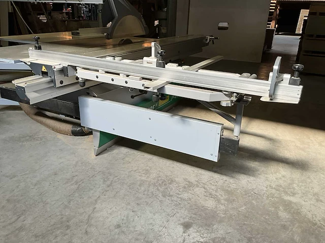 2009 altendorf f45 formaatcirkelzaagmachine - afbeelding 11 van  17