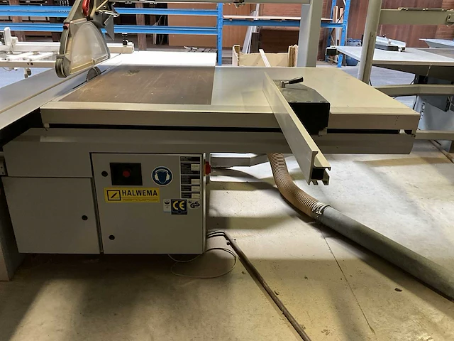 2009 altendorf f45 formaatcirkelzaagmachine - afbeelding 13 van  17