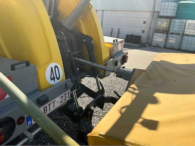 2009 artec blanchard f40 landbouw diverse zelfrijdende sproeier - afbeelding 16 van  48