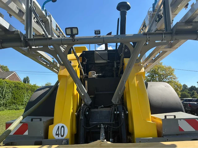 2009 artec blanchard f40 landbouw diverse zelfrijdende sproeier - afbeelding 20 van  48