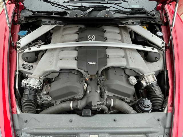 2009 aston martin db9 v12 personenauto - afbeelding 17 van  34