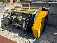 2009 bb1510 betonmenger - afbeelding 1 van  10