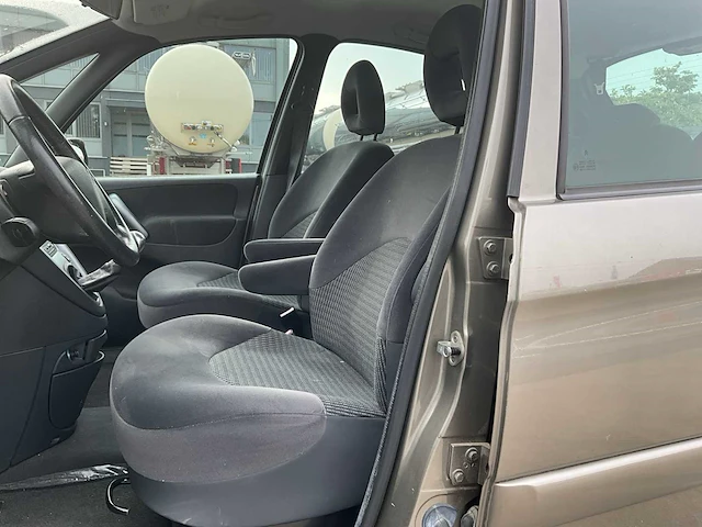 2009 citroën picasso - afbeelding 8 van  47