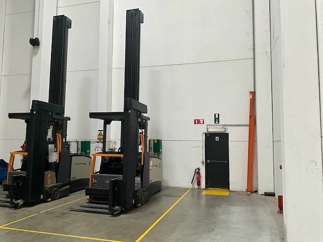 2009 crouwn tsp 6000 orderpicker smallegangtruck - afbeelding 1 van  14