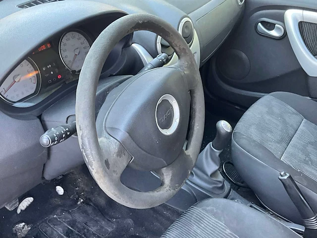 2009 dacia sandero - afbeelding 30 van  34