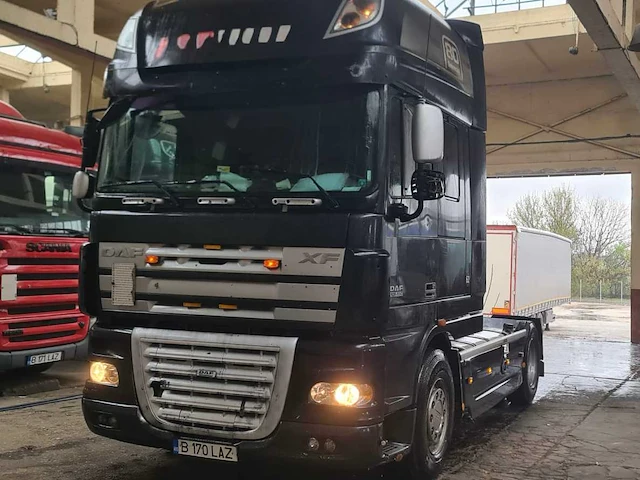 2009 daf xf105.510 vrachtwagen - afbeelding 1 van  14