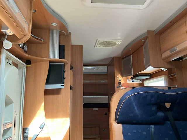 2009 dethleffs a7871 camper - afbeelding 18 van  66