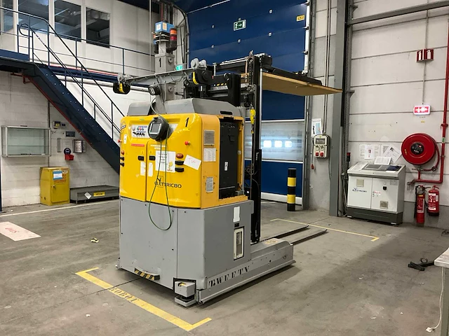 2009 electric 80 lgv with forks vorkheftruck agv gebouw 14 (2x) - afbeelding 20 van  25