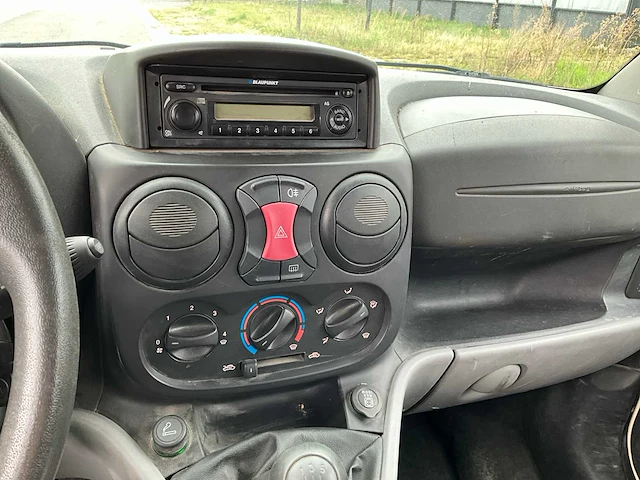2009 fiat doblo personenauto's - afbeelding 8 van  27