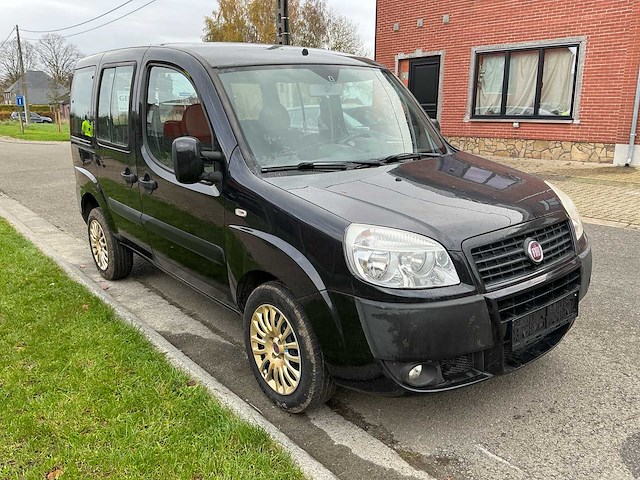 2009 fiat doblo - afbeelding 23 van  58
