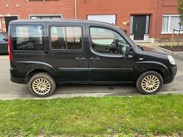 2009 fiat doblo - afbeelding 34 van  58
