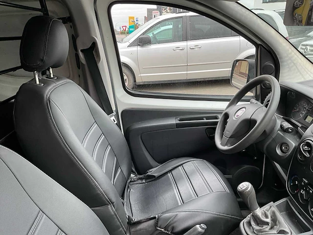 2009 fiat fiorino - afbeelding 24 van  36