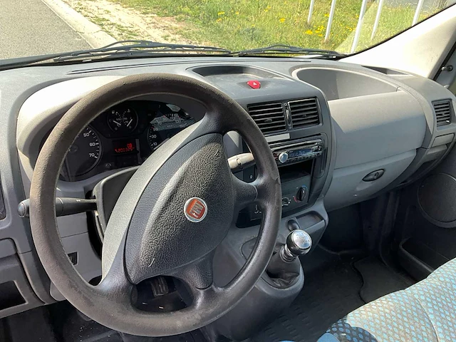 2009 fiat scudo 2.0 lichte vrachtwagen - afbeelding 3 van  30