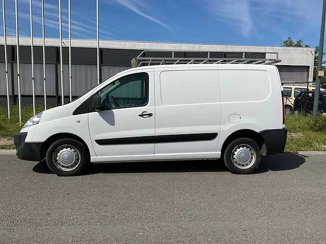 2009 fiat scudo 2.0 lichte vrachtwagen - afbeelding 12 van  30