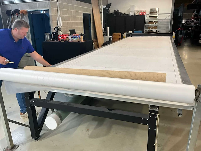 2009 gerber cutter snijtafel - afbeelding 8 van  16