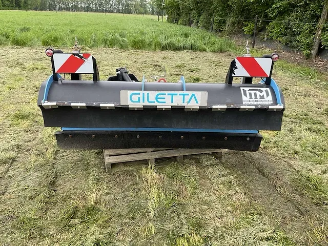 2009 giletta sc18 sneeuwschuiver - afbeelding 1 van  7