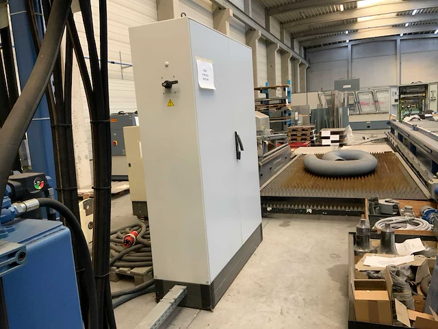 2009 haco vulcan 606 cnc hydraulische pons- en snijmachine - afbeelding 3 van  14