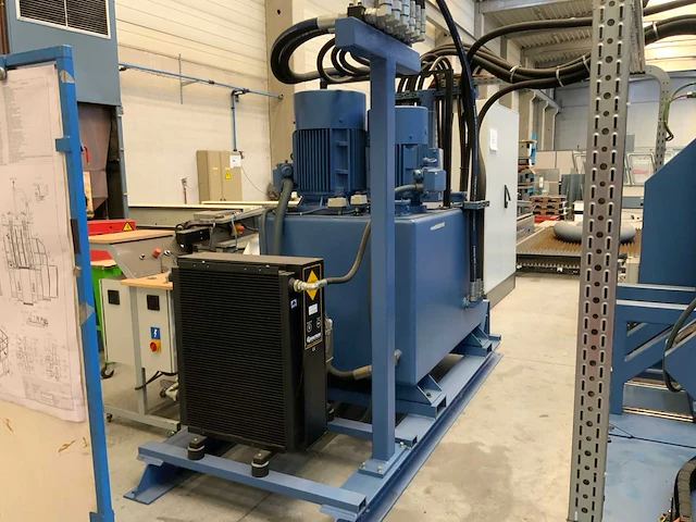 2009 haco vulcan 606 cnc hydraulische pons- en snijmachine - afbeelding 12 van  14