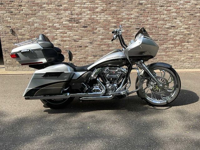 2009 harley-davidson road glide cvo - afbeelding 3 van  27