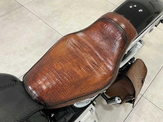 2009 harley-davidson softail motorfiets - afbeelding 17 van  28
