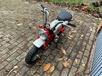 2009 honda monkey 50 fi brommer - afbeelding 18 van  20